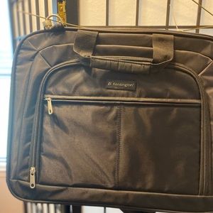 Kensington laptop bag